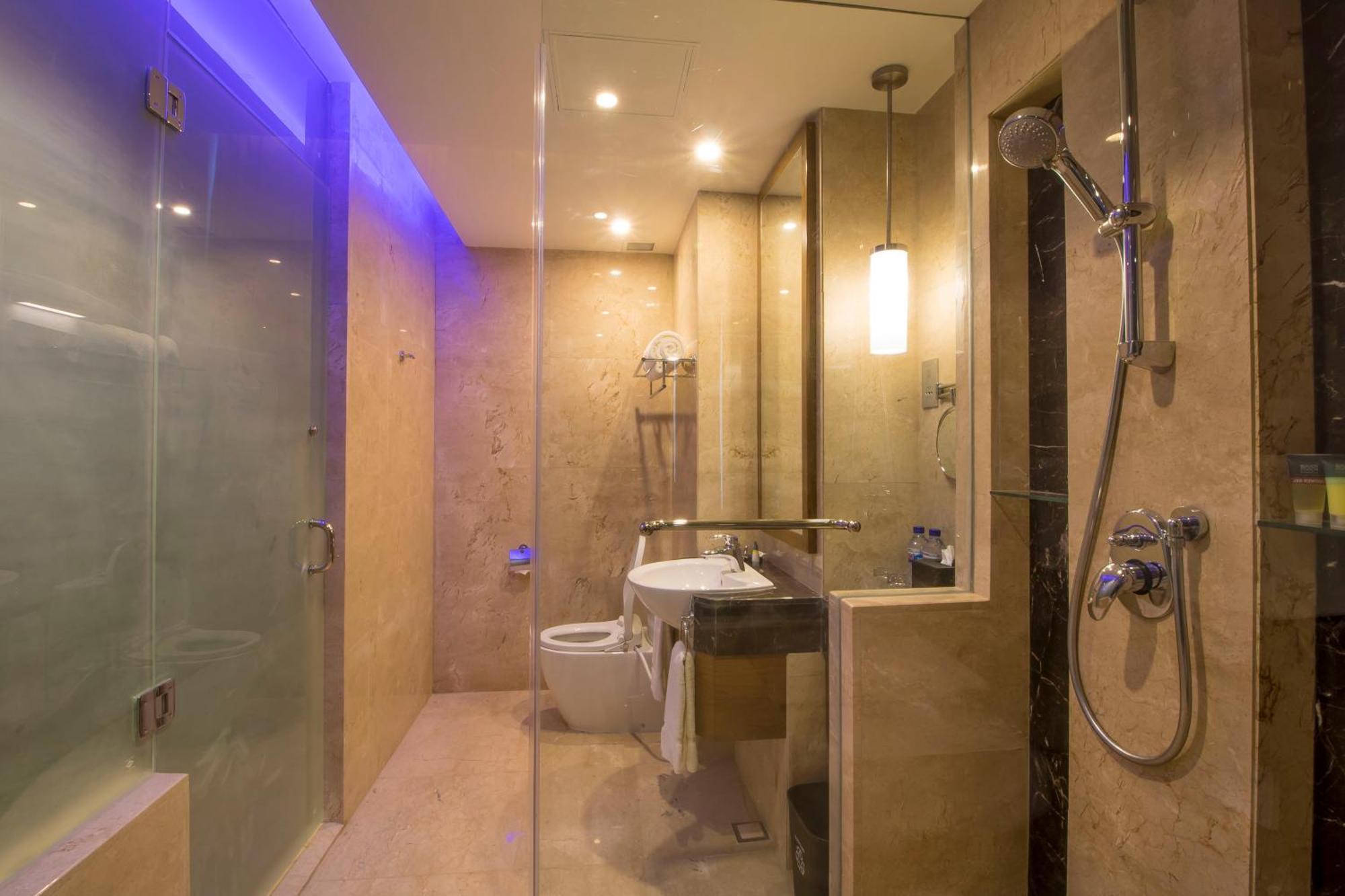 Four Points By Sheraton Hotel