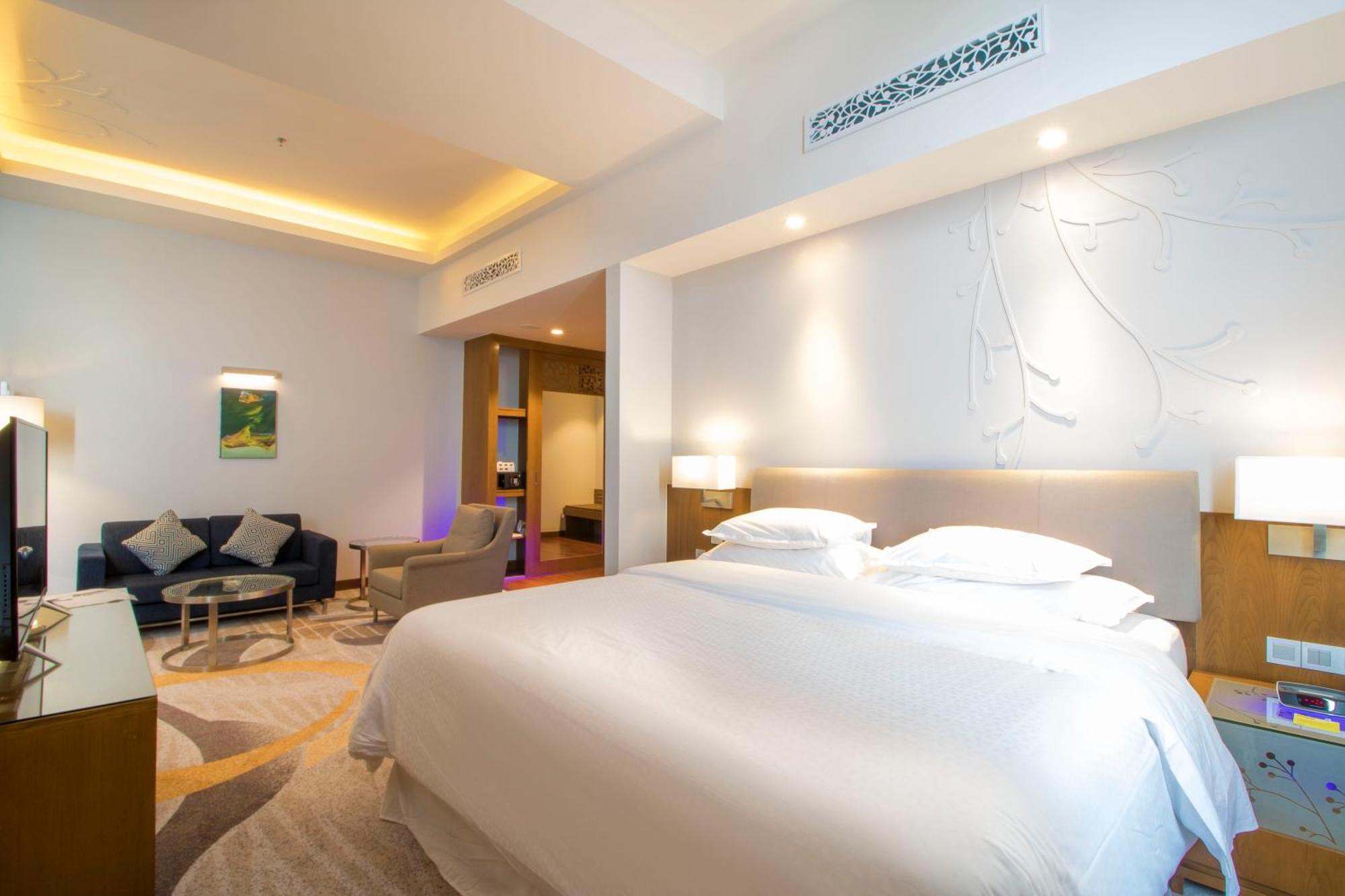 Four Points By Sheraton Hotel