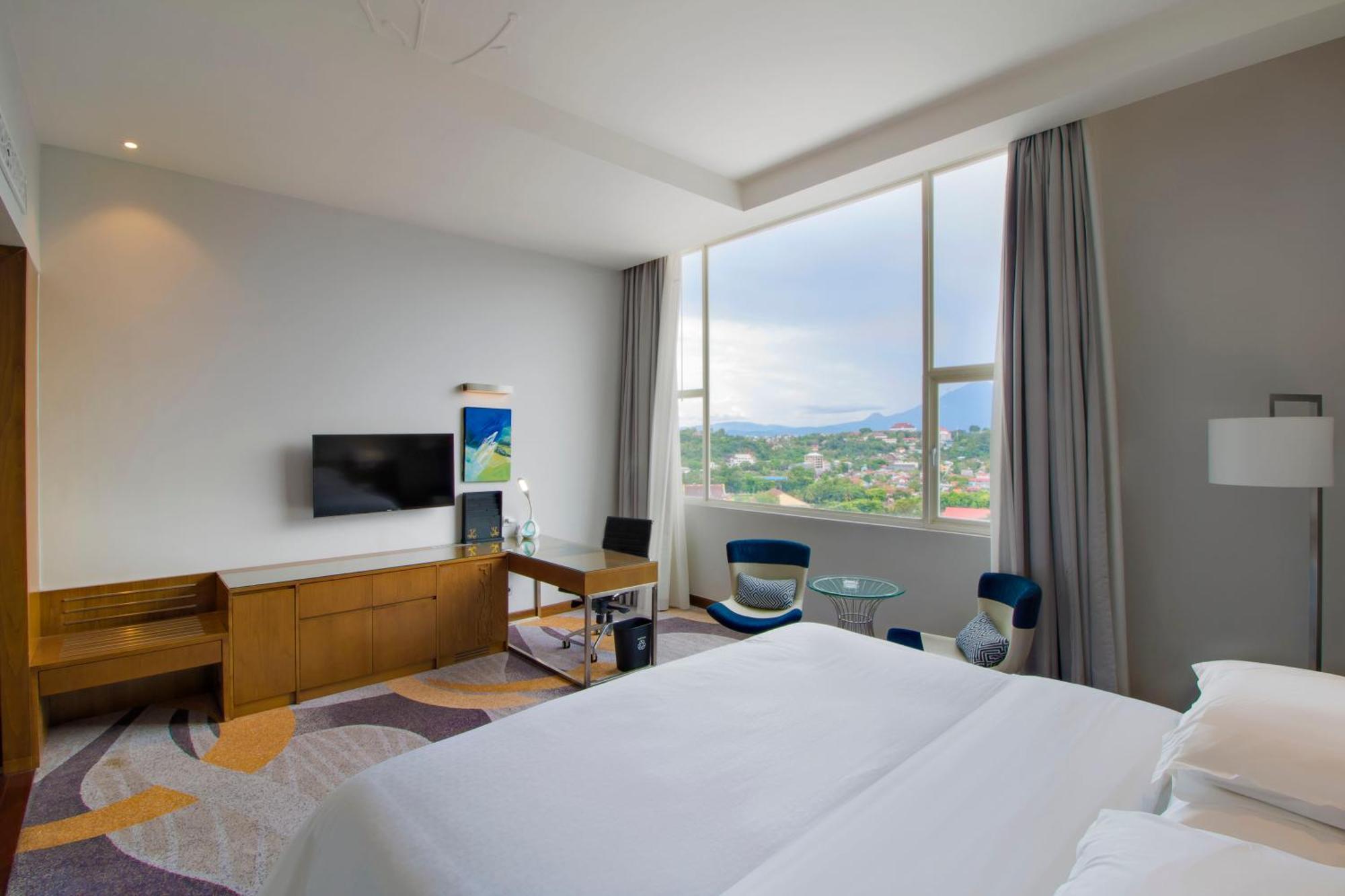 Hotel Four Points By Sheraton Manado