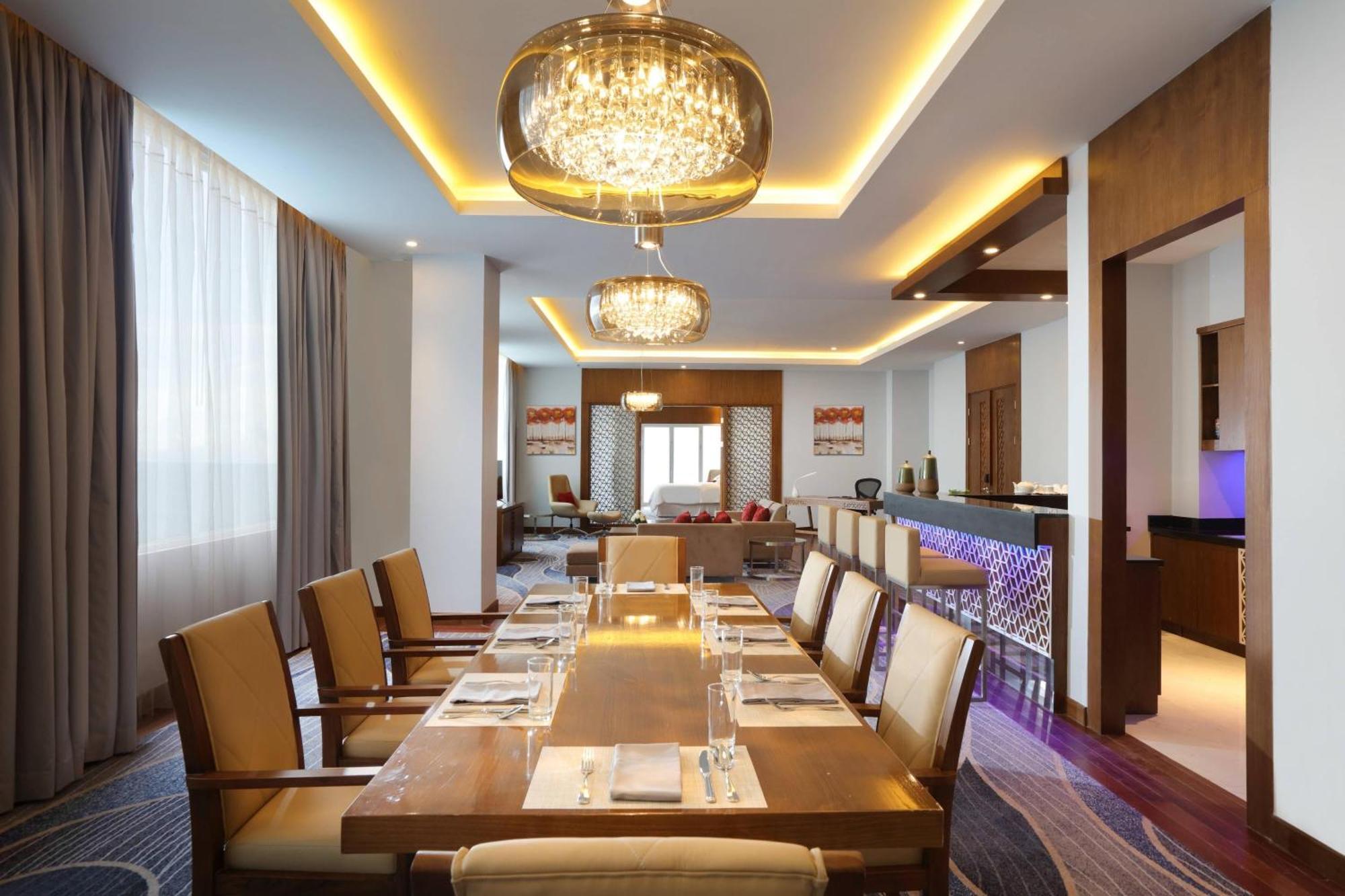Four Points By Sheraton Hotel Manado